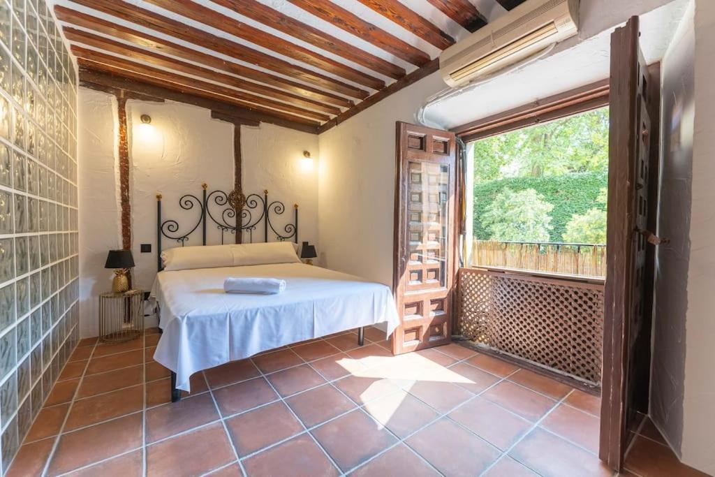 Encantador Apartamento En Calle Segovia Madri Exterior foto