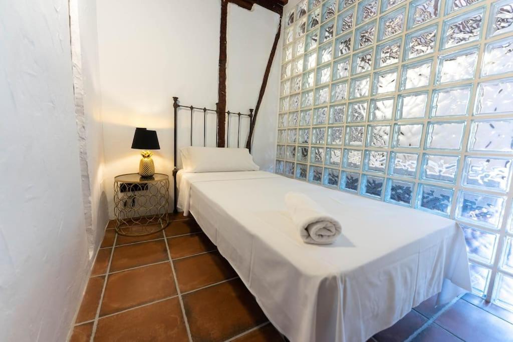 Encantador Apartamento En Calle Segovia Madri Exterior foto